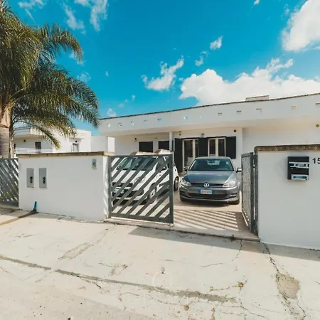 Mare & Relax Con Idromassaggio By Diddoi 마리나디만카베르사